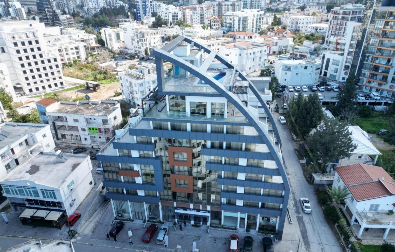 Nurel Shark Residence Кирения Екстериор снимка